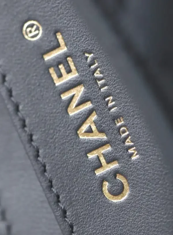 CHANEL CF 17cm Golden Ball - Image 9