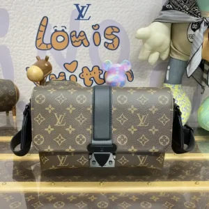 Louis Vuitton S-Cape Messenger  Brown