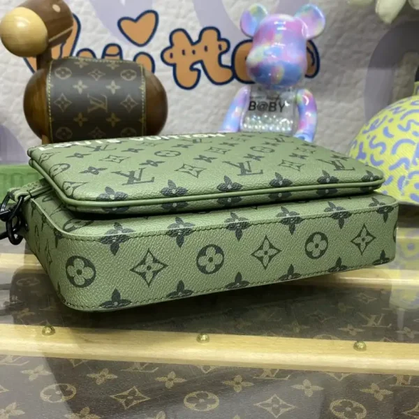 Louis Vuitton Trio Messenger Green - Image 3