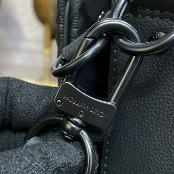 Louis Vuitton Trio Messenger Full Black - Image 8