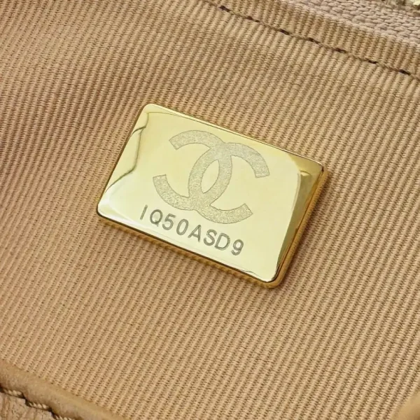 CHANEL 23k Large Caramel - Image 6