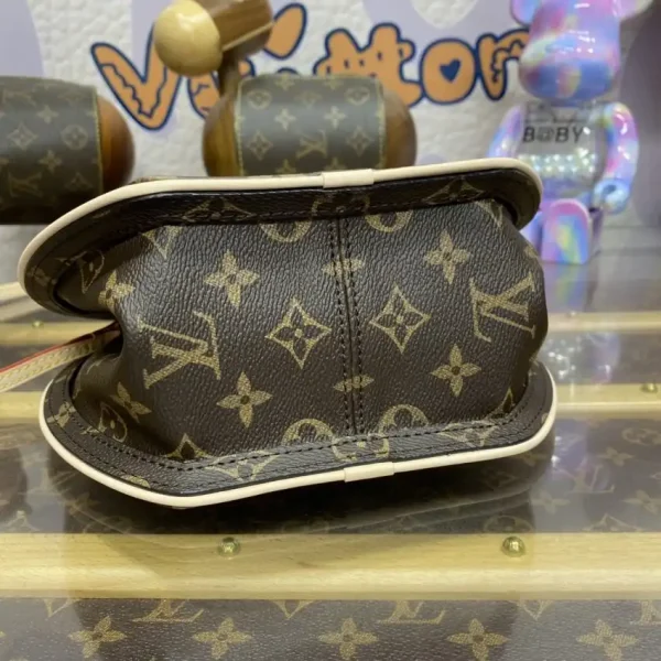 Louis Vuitton Vivacité Bag - Image 6