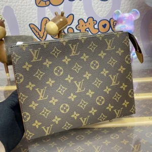 Louis Vuitton Pochette Voyage Canvas Brown