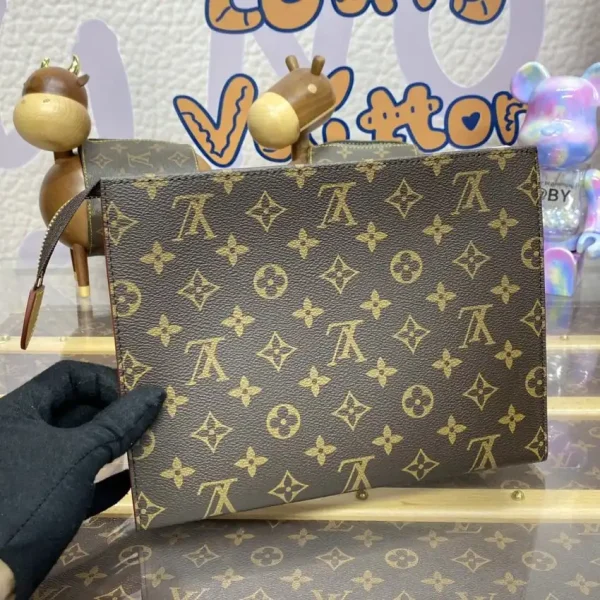 Louis Vuitton Pochette Voyage Canvas Brown - Image 6