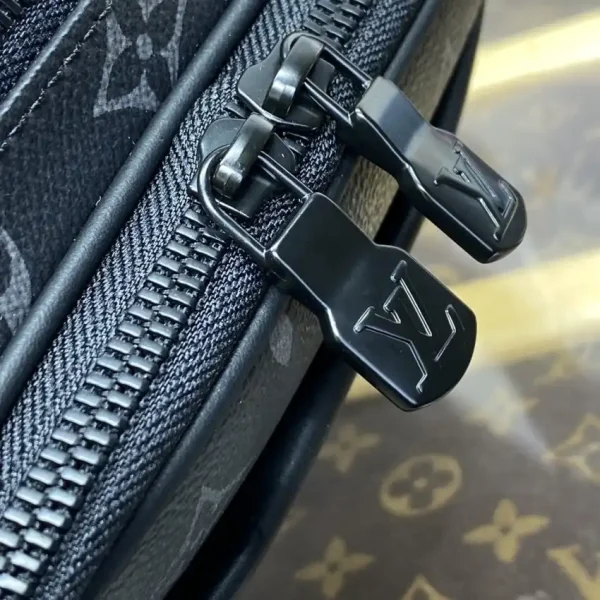 Louis Vuitton Alpha Messenger Black Canvas - Image 2