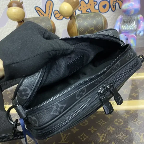 Louis Vuitton Alpha Messenger Black Canvas - Image 4