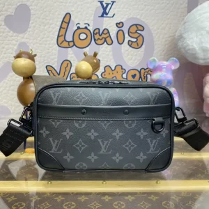 Louis Vuitton Alpha Messenger Black Canvas