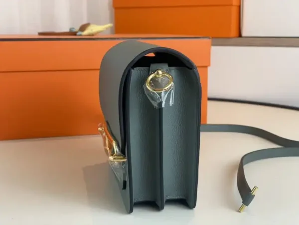 Hermes Sac Roulis Almond Green - Image 9