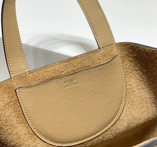 Hermes The Light Brown - Image 5