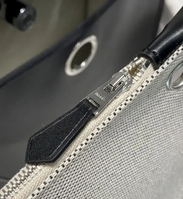 Hermes Herbag 31cm Black - Image 8