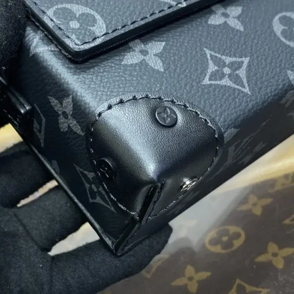 Louis Vuitton Steamer Wearable Wallet Black Canvas - Image 8