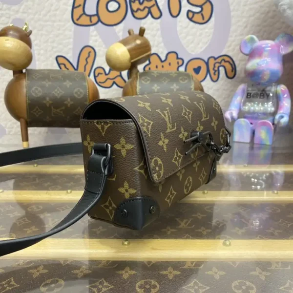 Louis Vuitton Steamer Wearable Wallet Brown - Image 2