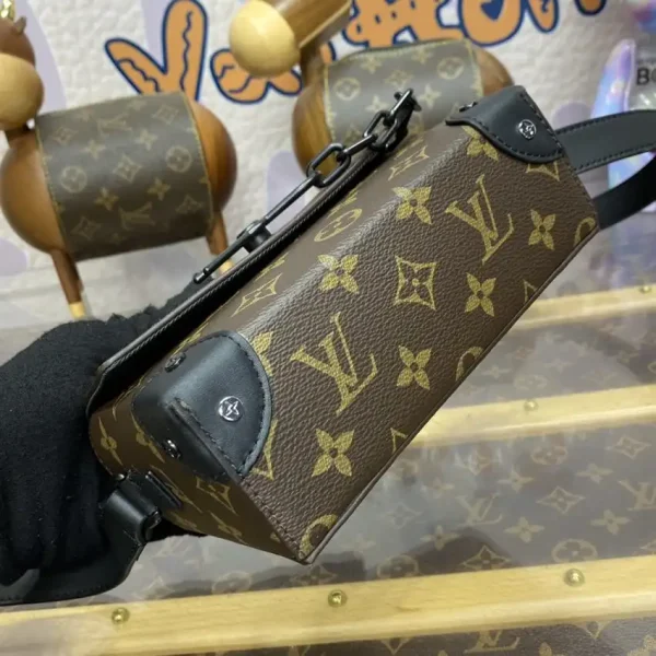 Louis Vuitton Steamer Wearable Wallet Brown - Image 8