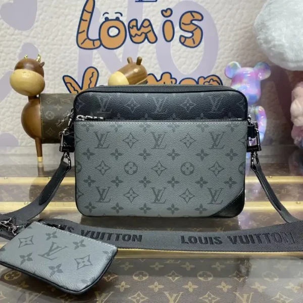 Louis Vuitton Trio Messenger Grey