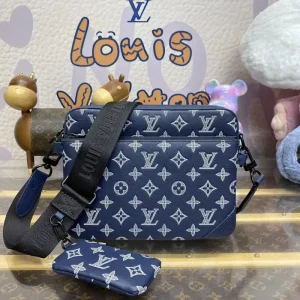 Louis Vuitton Trio Messenger Blue&White