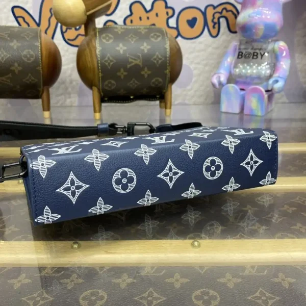 Louis Vuitton Gaston Wearable Wallet Blue - Image 6