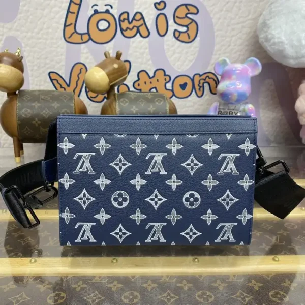 Louis Vuitton Gaston Wearable Wallet Blue
