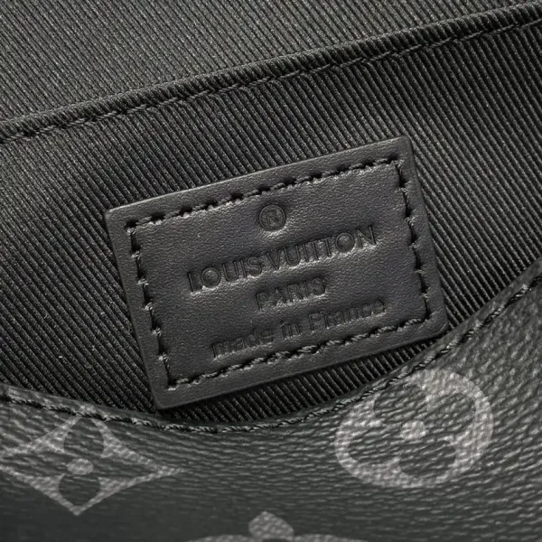 Louis Vuitton Messenger Black - Image 5