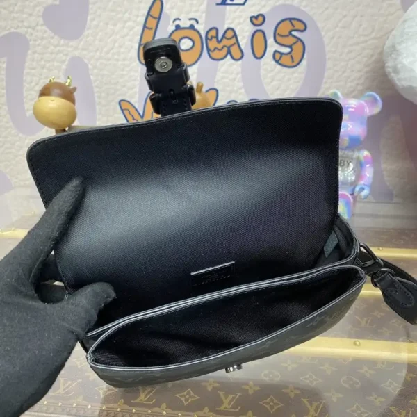 Louis Vuitton Wearable Wallet Black - Image 9