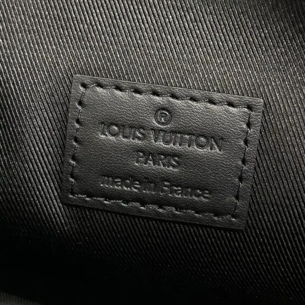 Louis Vuitton Pilot Wearable Wallet Black - Image 3