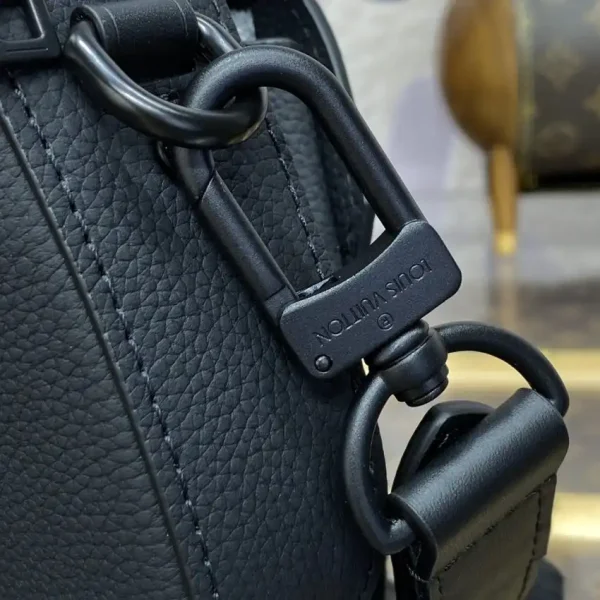 Louis Vuitton Pilot Wearable Wallet Black - Image 5