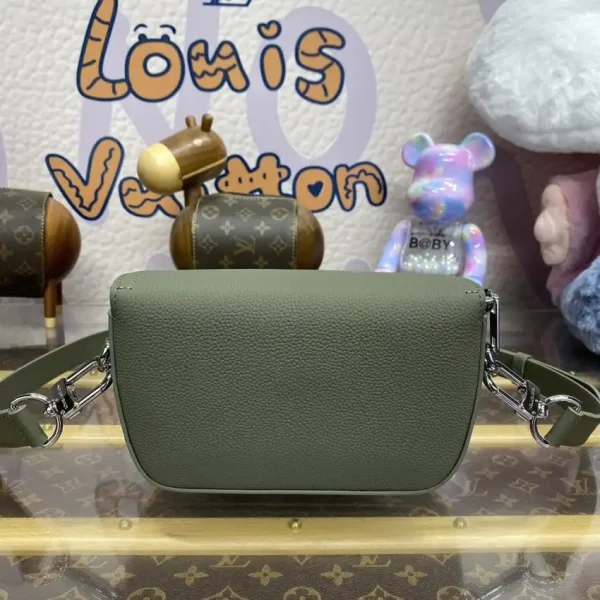 Louis Vuitton Pilot Wearable Wallet Green - Image 5