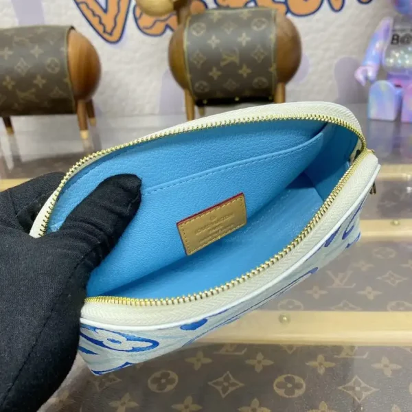 Louis Vuitton Pochette Cosmétique Blue - Image 8