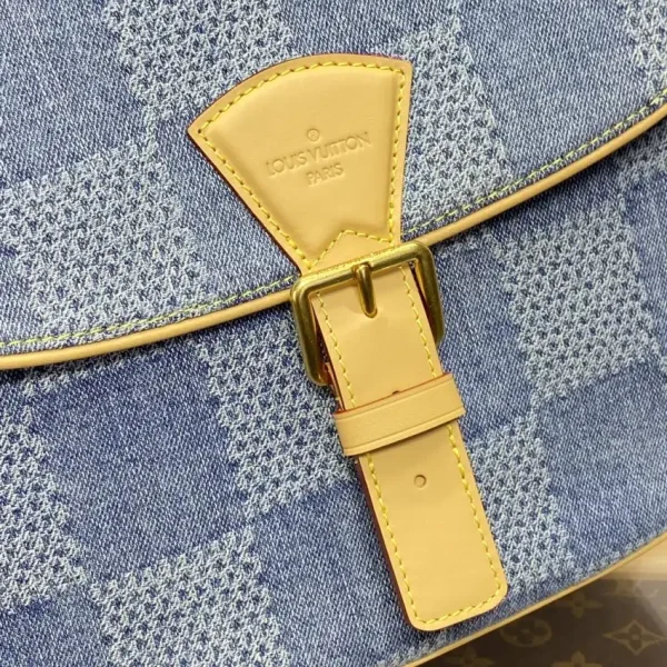 Louis Vuitton Wearable Wallet Denim - Image 2