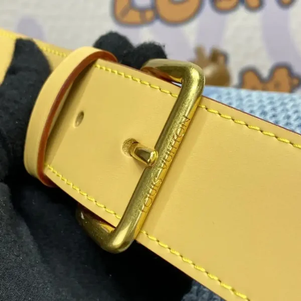 Louis Vuitton Wearable Wallet Denim - Image 10