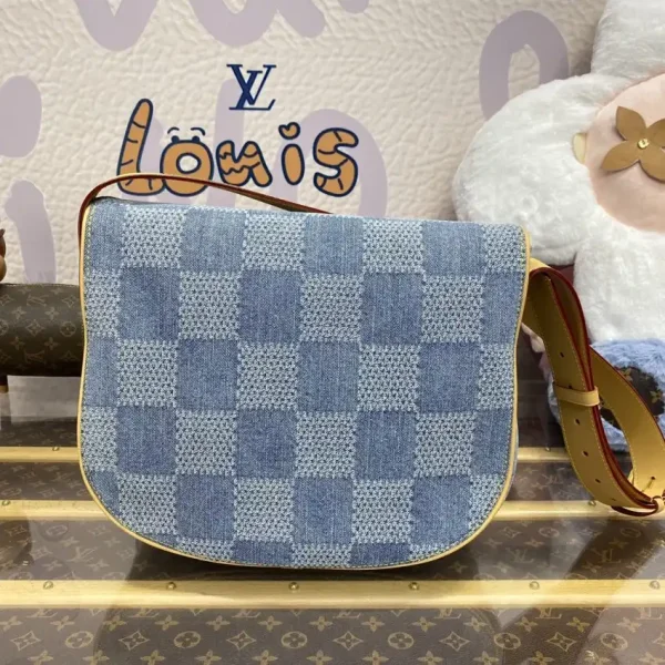 Louis Vuitton Wearable Wallet Denim - Image 9