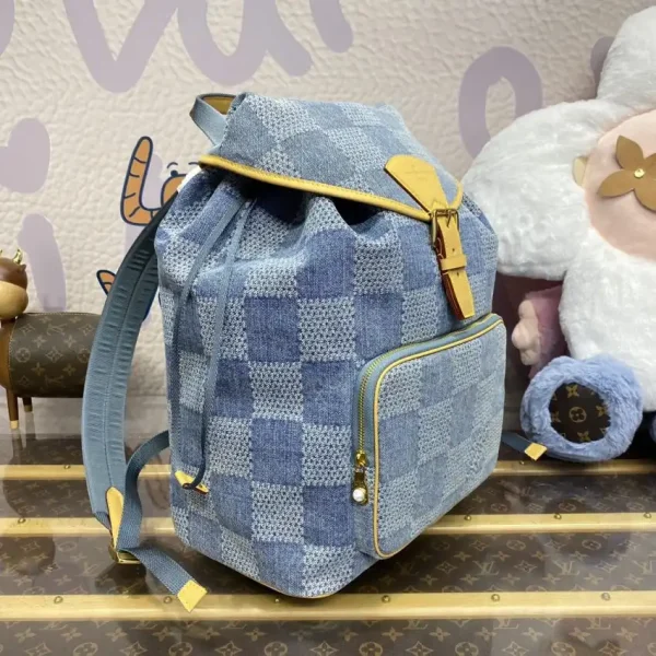 Louis Vuitton Montsouris Denim - Image 8