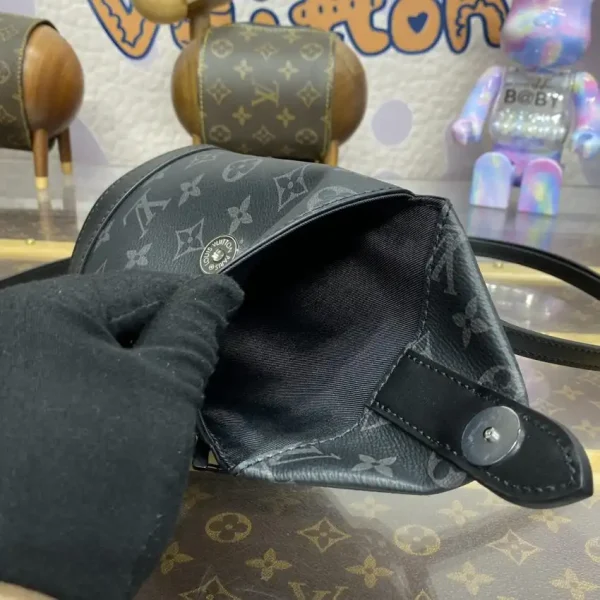 Louis Vuitton Envelope Pouch Black - Image 7