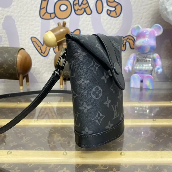 Louis Vuitton Envelope Pouch Black - Image 8