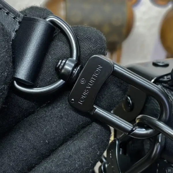 Louis Vuitton Soul Trunk East West Black - Image 4
