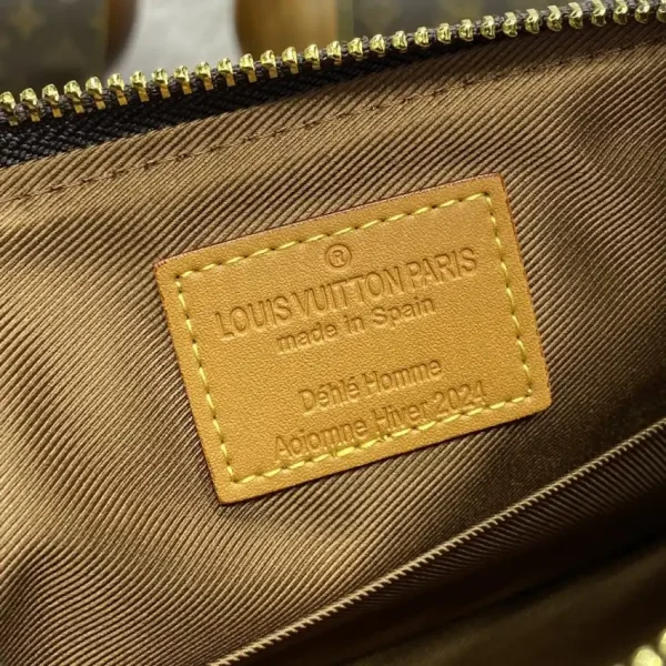 Louis Vuitton Pochette Accessoires Bag - Image 2