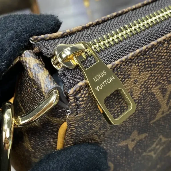 Louis Vuitton Pochette Accessoires Bag - Image 3