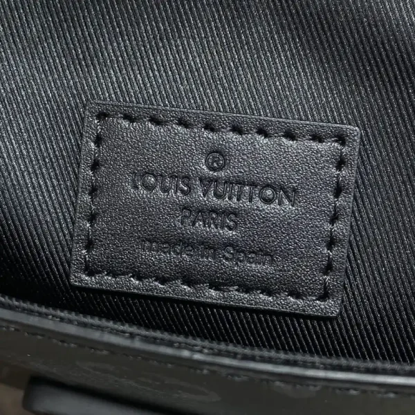 Louis Vuitton Soul Trunk Cross-Body Black - Image 12