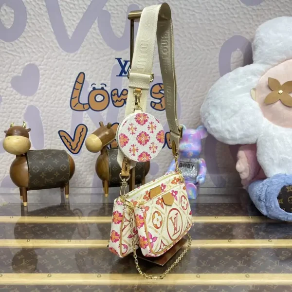 Louis Vuitton Multi Pochette Accessoires Orange - Image 9