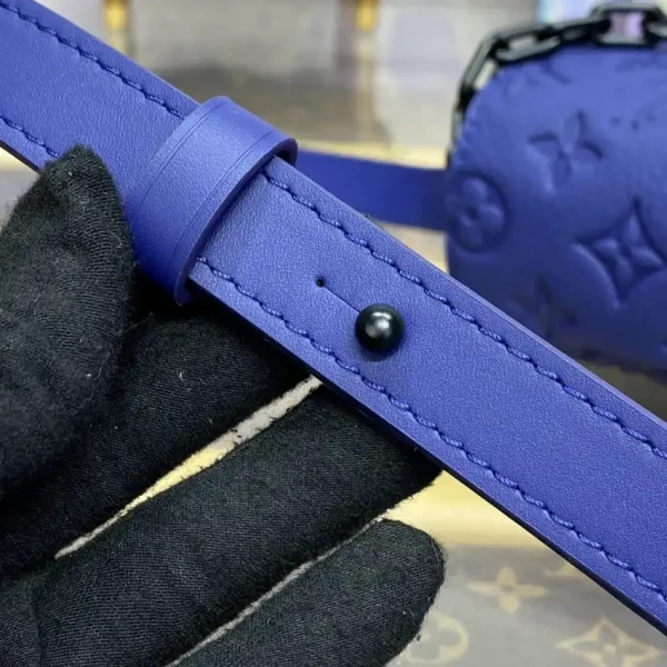 Louis Vuitton Steamer Wearable Wallet Blue - Image 7