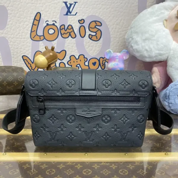 Louis Vuitton S-Cape Messenger Full Black - Image 10
