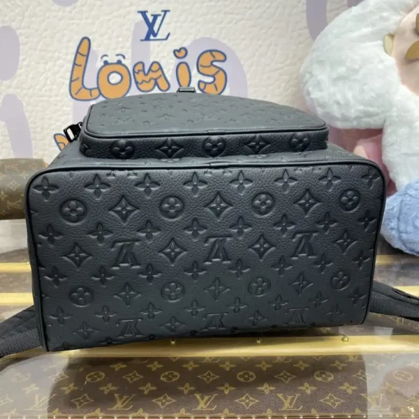 Louis Vuitton Montsouris Black - Image 2