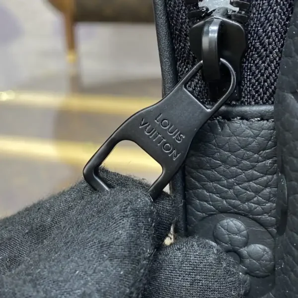 Louis Vuitton Montsouris Black - Image 6