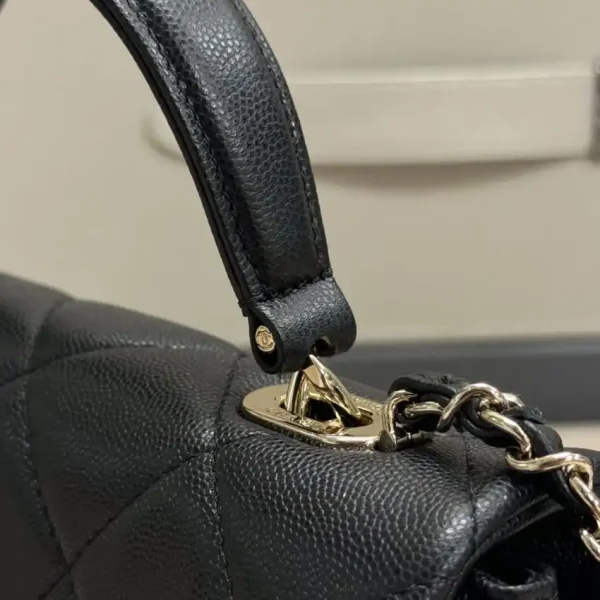 CHANEL 23k Kelly Handle 21cm - Image 7