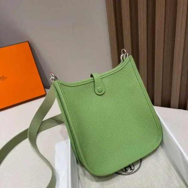 Hermes  Evelyne II TPM Light Green - Image 4
