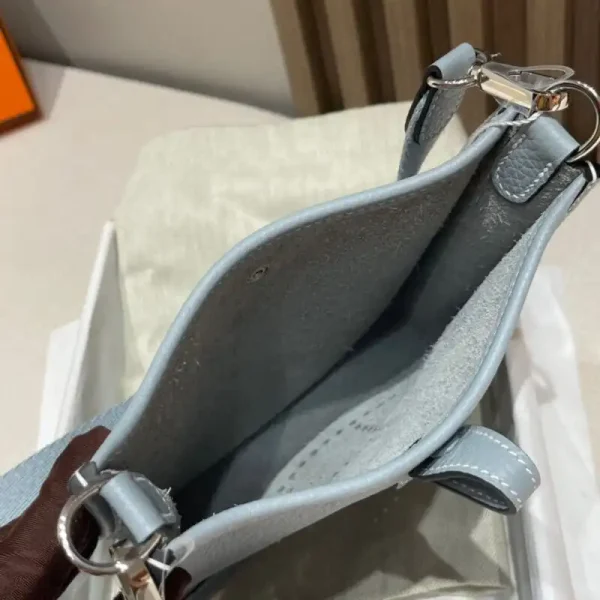 Hermes  Evelyne II TPM Linen BLue - Image 5