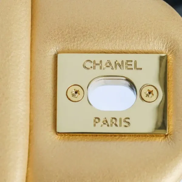 CHANEL Classic Flap Handle - Image 5