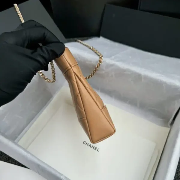 CHANEL 24s Mini Horizontal Milk Tea - Image 3