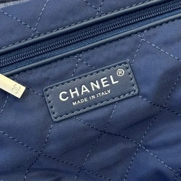 CHANEL 22 Small Handbag  Denim - Image 8
