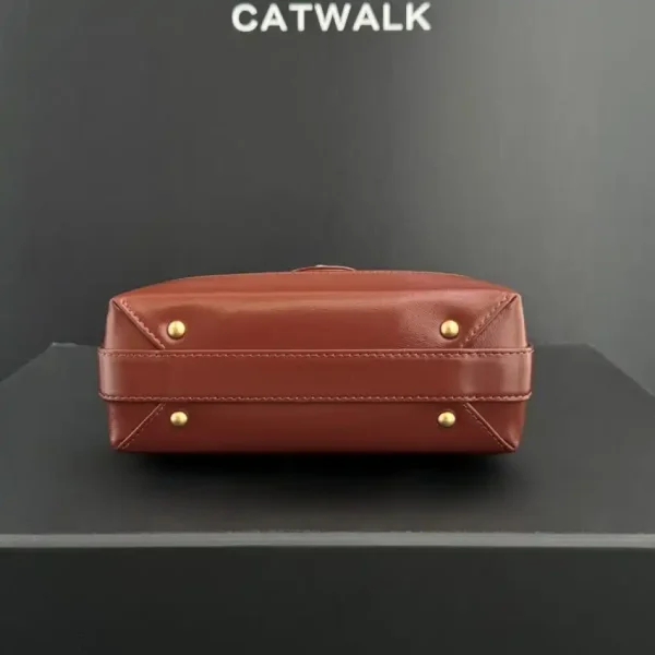 CHANEL Mini Bag with Top Handle - Image 4