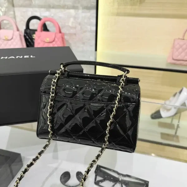 CHANEL 23 Patent Box Bag - Image 3